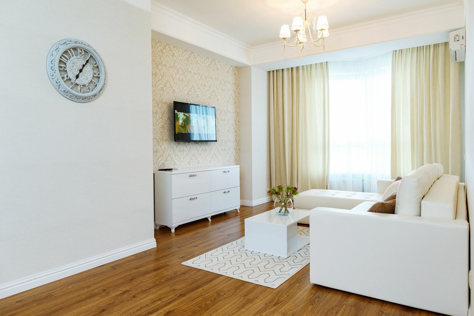Homestay Apartments Кишинёв Экстерьер фото